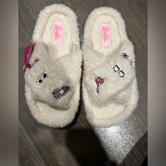 Barbie Women's Cozy X-Band and Open Toe Memory Foam Indoor Outdoor Sole.Size 5-6 - Picture 1 of 7
